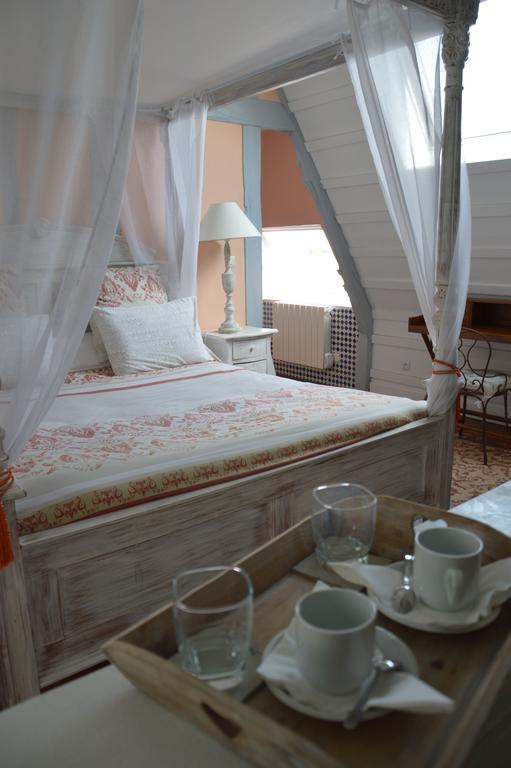La Grange Des Marettes Bed & Breakfast Cleres Exterior photo