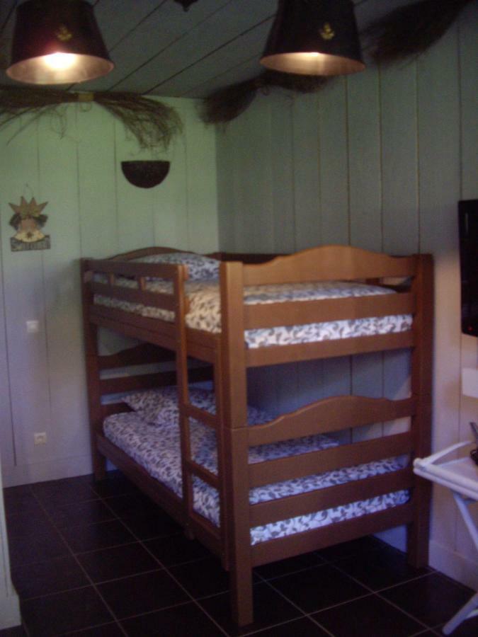 La Grange Des Marettes Bed & Breakfast Cleres Exterior photo