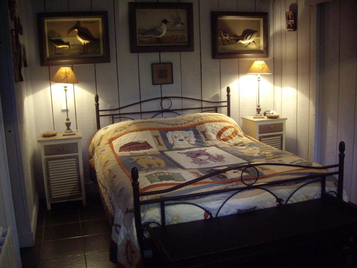 La Grange Des Marettes Bed & Breakfast Cleres Exterior photo